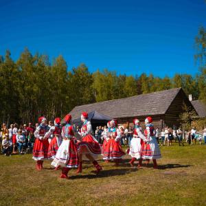 Проводимый Ассоциацией украинских организаций в Эстонии День вышиванки – праздник не только для украинцев, но и для всех народов.