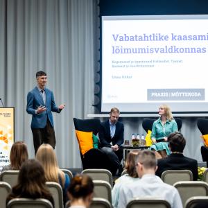 Директор аналитического центра Praxis Урмо Кюбар. Фото: Эрленд Штауб