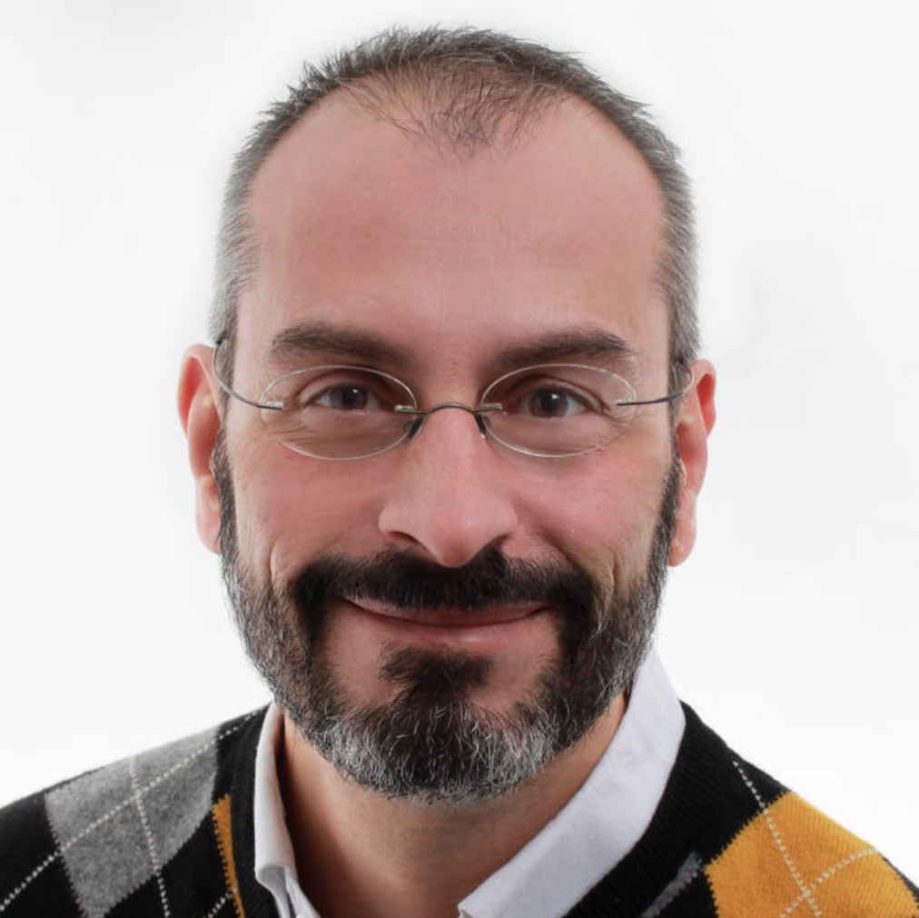 Theo Marinis